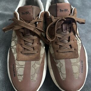 Coach Men's Brown and Cream Sneakers